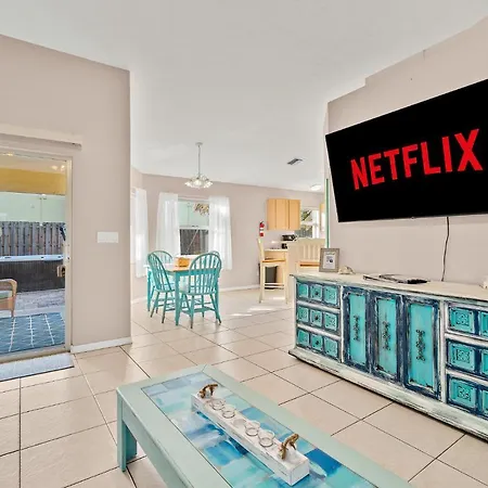 Sunset Serenity - 3Br Beach Townhome With Outdoor Patio - New Hot Tub, Steps To Ocean Fun! Melbourne Exterior photo