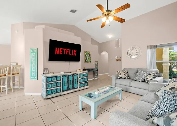 Sunset Serenity - 3Br Beach Townhome With Outdoor Patio - New Hot Tub, Steps To Ocean Fun!