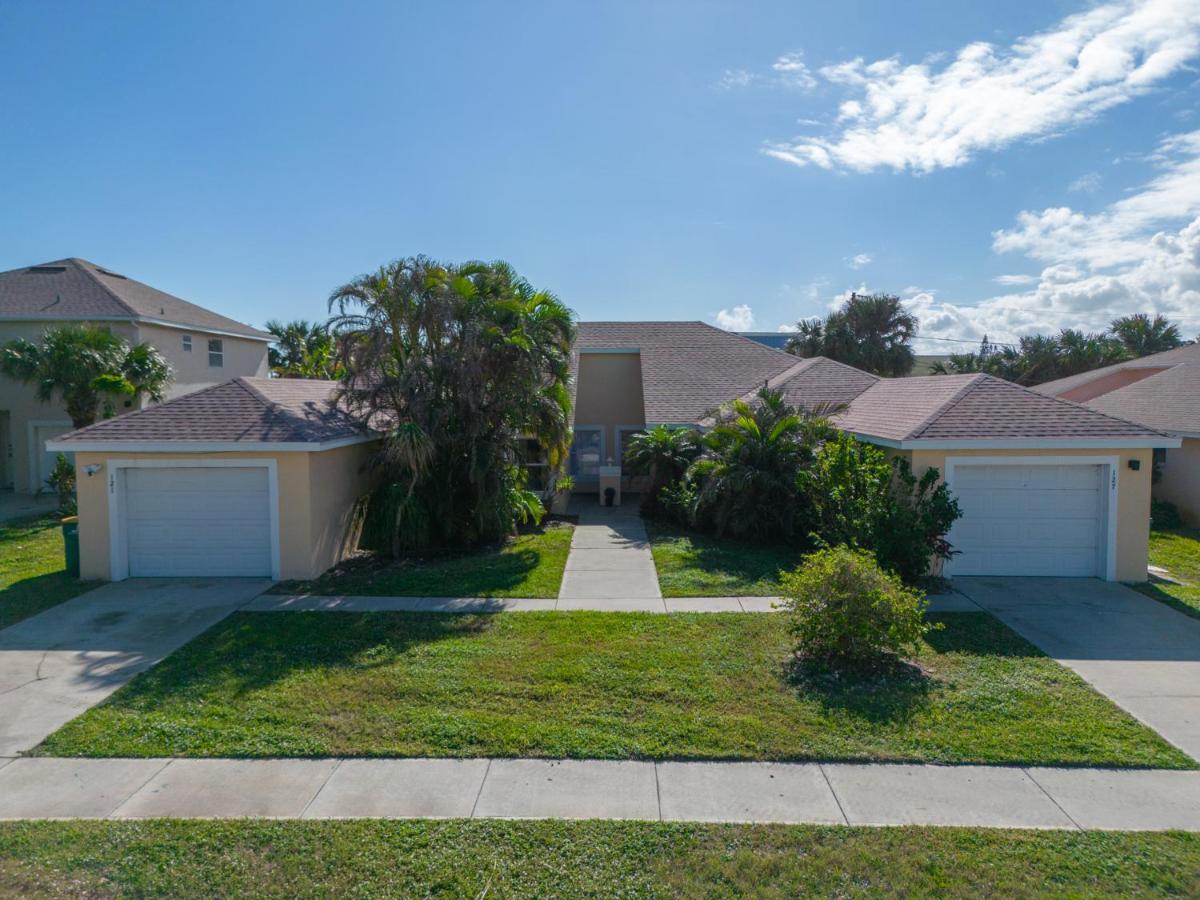 Sunset Serenity - 3br Townhome With Outdoor Patio - New Hot Tub, Steps To Ocean Fun! Hébergement de vacances