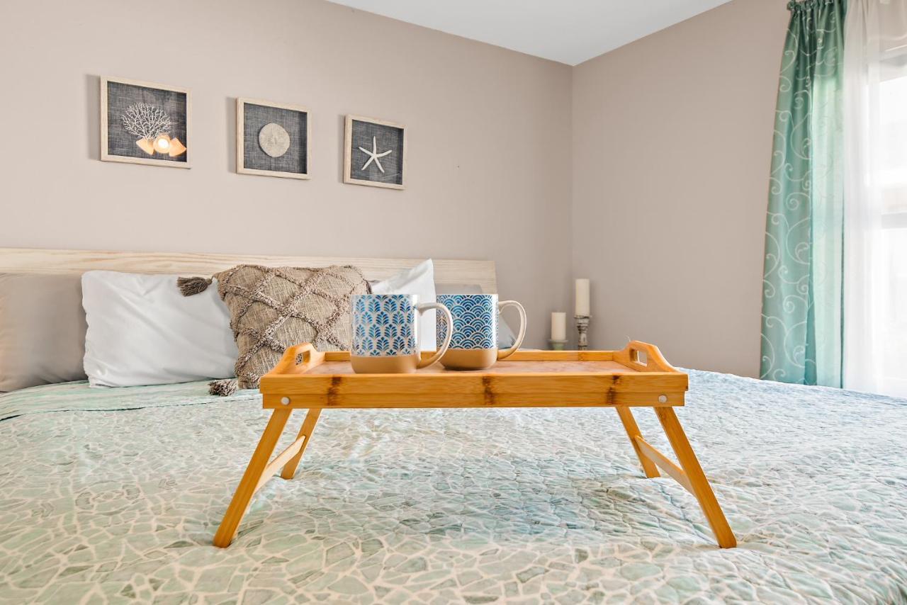 Sunset Serenity - 3br Townhome With Outdoor Patio - New Hot Tub, Steps To Ocean Fun! * Melbourne
