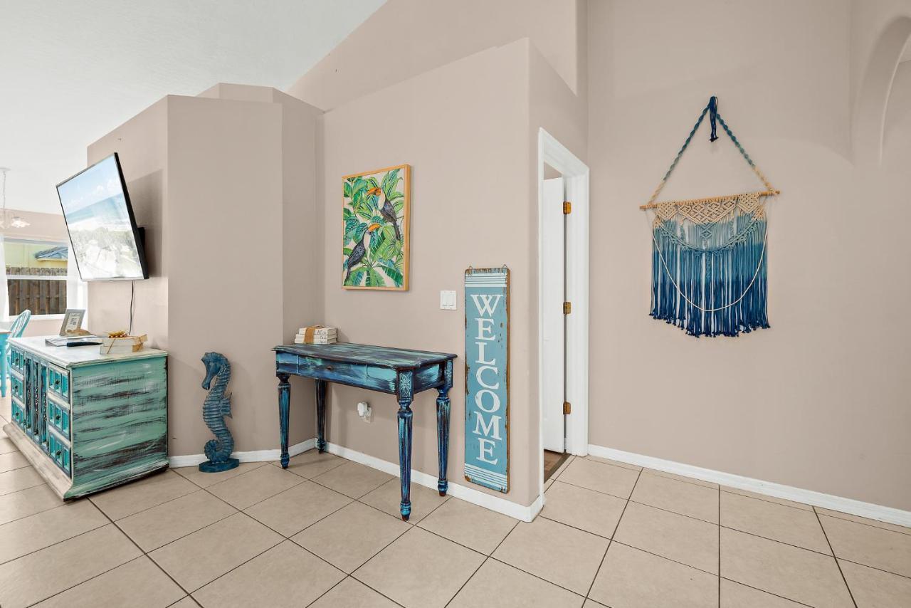 Hébergement de vacances Sunset Serenity - 3br Townhome With Outdoor Patio - New Hot Tub, Steps To Ocean Fun! Melbourne